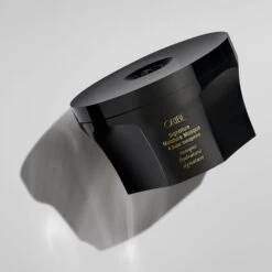 Oribe Signature Moisture Masque 6 Oribe Signature Moisture Masque -Oribe Beauty global images 811913018712 3