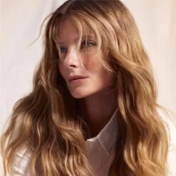 Oribe Serene Scalp Oil Control Dry Shampoo Powder -Oribe Beauty global images 840035220093 5