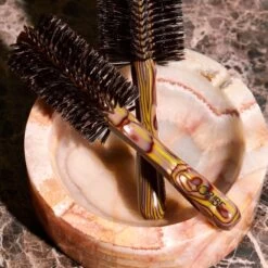 Oribe Italian Resin Medium Round Brush 6 Oribe Italian Resin Medium Round Brush -Oribe Beauty oribe medium round brush 3